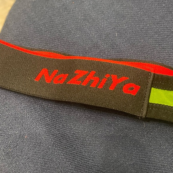 Super cool Asian jock/pouch in green and black - Picture 2 of 3